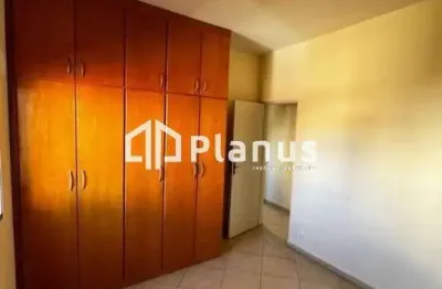 Apartamento com 2 quartos para alugar na Vila Cardia, Bauru 