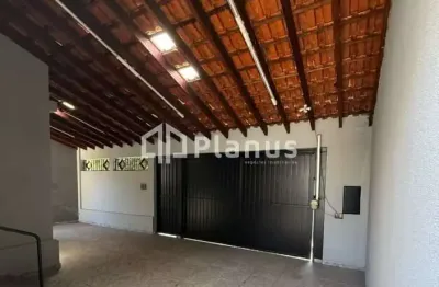 Casa com 3 quartos para alugar na Vila Lemos, Bauru 