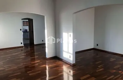 Casa com 4 quartos à venda no Jardim América, Bauru 
