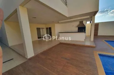 Casa com 4 quartos para alugar na Vila Aviação, Bauru 