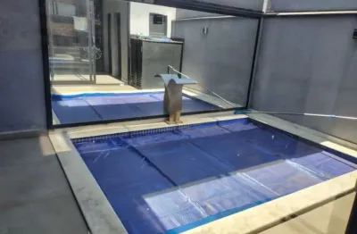 Sobrado com piscina e 3 suítes para alugar em condomínio em indaiatuba