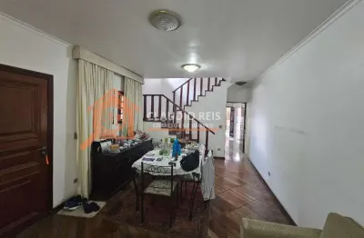 Casa com 2 quartos para alugar na Rua Conde de Ipanema, 37, Campo Belo, São Paulo