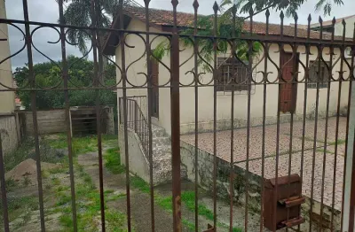 Casa com 2 quartos à venda na rua elói orestes zeglin, 39, pinheirinho, curitiba, 60 m2 por r$ 528.000