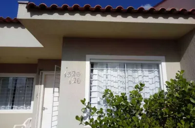 Casa com 2 quartos à venda na rua francisco da conceição machado, 1526, gralha azul, fazenda rio grande, 54 m2 por r$ 220.000