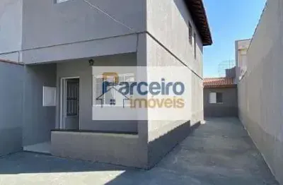 Casa tipo sobrado, 02 quartos, 108m2, r$ 600.000,00, penha