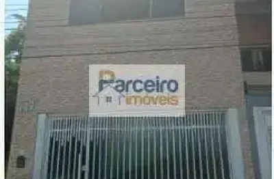 Casa com 2 quartos à venda na Rua Benedito de Carvalho Filho, 149, Jardim Aeroporto III, Mogi das Cruzes