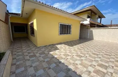 Casa para venda em itanhaém, tupy, 3 dormitórios, 2 suítes, 1 banheiro, 6 vagas