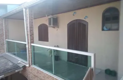 Casa para venda em itanhaém, jardim oasis, 2 dormitórios, 3 banheiros, 2 vagas