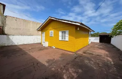 Casa para venda em itanhaém, guacyra, 3 dormitórios, 1 banheiro, 5 vagas