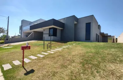 Casa térrea 244,60, 3 suítes, 2 vagas cobertas no melhor do village ip. 2