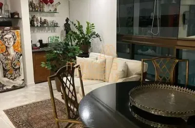 Vendo apartamento reformado, 04 suítes, 108 metros, 03 vagas, lazer
