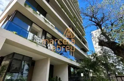 Aluga-se apartamento de 160m² no coração da jaqueira