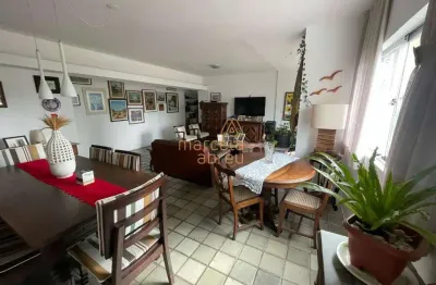 Vende-se apartamento de 135m² de no bairro de casa amarela