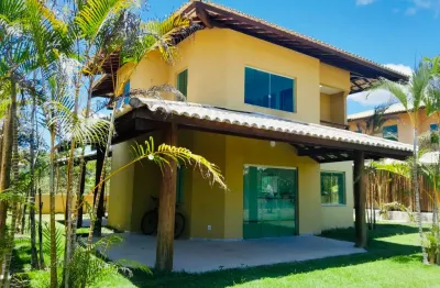 Casa de condomínio, 164m², 3 suites superiores e um  quarto terreo, em imbassai