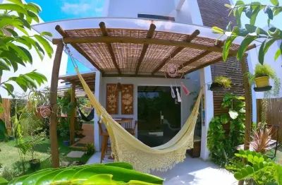 Casa em condomínio fechado com 2 quartos à venda na Rodovia BA-099, 21, Imbassai, Mata de São João