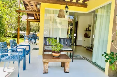 Casa em condomínio fechado com 3 quartos à venda na Rodovia BA-099, s/n, Imbassai, Mata de São João