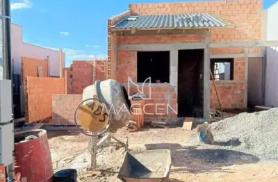 Casa com 2 quartos à venda no Fraron, Pato Branco 