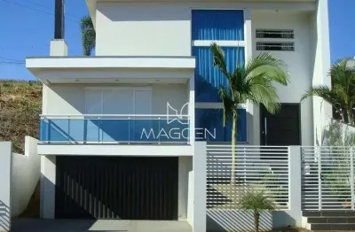 Casa de alto padrão na vila isabel pato branco  - ca460