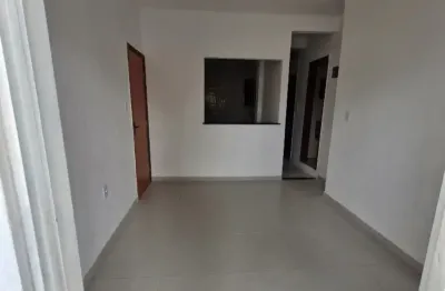 Casa com 2 quartos à venda na Avenida Brigadeiro Mário Epinghaus, Centro, Lauro de Freitas