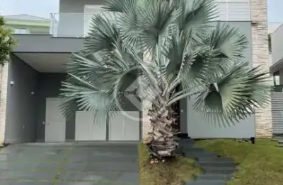 Sobrado condominio florais dos lagos, 4 suítes, sendo um master com closet e banheira, escritório, piscina, espaço gourmet codigo: 79427