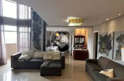 Apartamento duplex de 150 metros, com 03 quartos, 01 suite. semi mobiliado, com armarios quartos e cozinha. com 02 garagens. codigo: 97031