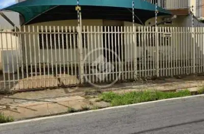 Sobrado centro norte de varzea grande, 3 quartos, 1 suite, vaga para 2 carros codigo: 54972