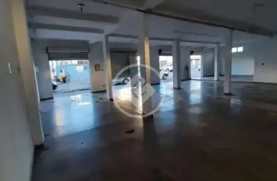 Salao comercial na avenida do espigão no tijucal codigo: 106984