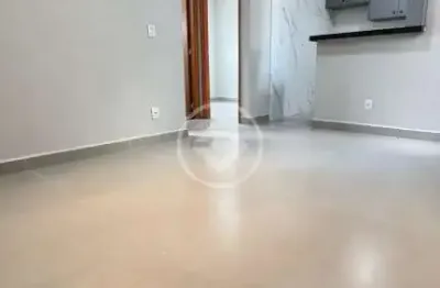 Apartamento chapada dos pampas, dois quartos, sala ampla para dois ambientes, porcelanato, iluminação em led, móveis planejados na cozinha, box no banheiro, pedra são gabriel, valor r$ 239.000,00 codi