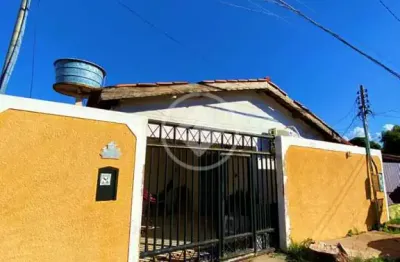 Casa 250 m² - cozinha mobiliada, 4 quartos, sendo 3 suítes ,jardim imperial, cuiabá mt r$400.000,00 codigo: 64195
