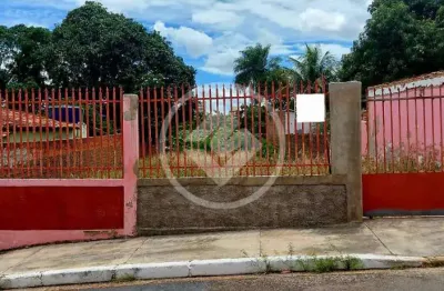 Terreno no bairro lixeira, próximo de posto de gasolina, escolas, ginásio. poucos metros da avenida miguel sutil. codigo: 107093