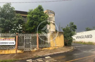 Casa comercial bem localizada na av 08 de abril ao lado do jd cuiabá codigo: 105562