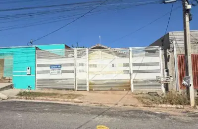 Casa santa terezinha com edícula no fundo codigo: 92259