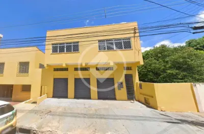 Vende-se sobrado comercial - 288 m² construídos - bairro goiabeiras - cuiabá (mt) - valor: r$ 900.000,00 codigo: 107118