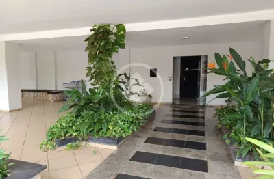 Vendo apartamento  no bairro alvorada, próximo ao super mercado cúrio, comper, academia smart fit, a 5 minutos do shopping pantanal. fácil acesso a av.miguel sultil codigo: 107694