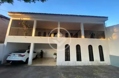 Casa com 3 quartos à venda na Espírito Santo, 188, Jardim Paulista, Cuiabá