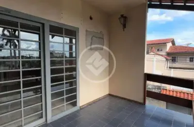 Casa com 4 quartos para alugar na Rua Hollywood, 10, Jardim Califórnia, Cuiabá
