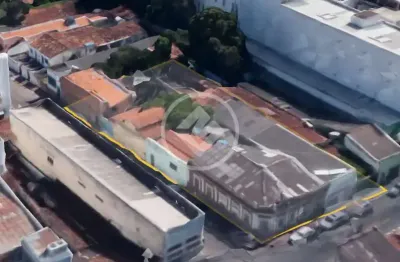 Terreno comercial de 1342m2 no centro da cidade. codigo: 156400