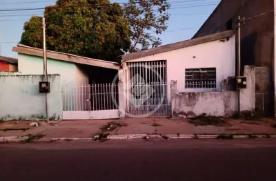 Vende-se 3 casas em área de 300 m² no bairro parque do lago - 3 peças cada - várzea grande (mt) - valor: r$ 192.600,00 codigo: 78868