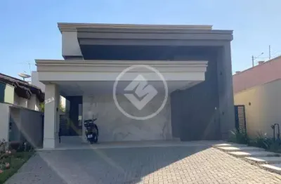 Vende-se casa de alto padrão no condomínio alphaville 2 - 3 suítes, smart home, piscina com cascata - terreno de 449m² - cuiabá mt - valor: r$ 2.785.000,00 codigo: 77400