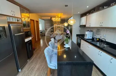 Lindo sobrado no village do bosque  com 4 quartos, sendo 3 suítes. codigo: 161281