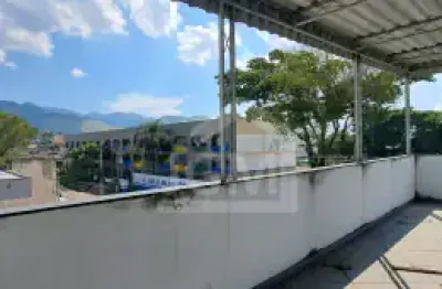 Casa com 2 quartos para alugar na rua ricardo, 462, santo elias, mesquita, 120 m2 por r$ 1.600