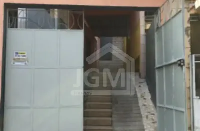 Casa com 3 quartos para alugar na Rua Pracinha Wallace Paes Leme, 890, Centro, Nilópolis