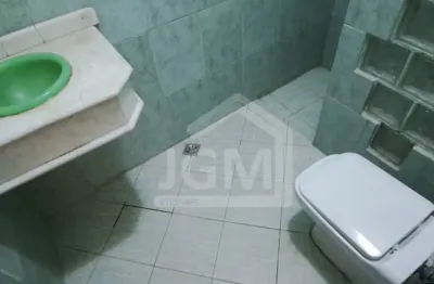 Casa com 2 quartos para alugar na Rua Engenheiro Henrique Lussack, 812, Edson Passos, Mesquita