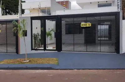 Casa com 3 quartos à venda no Jardim Alvorada, Maringá 