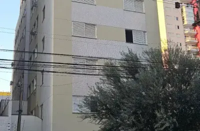 Apartamento à venda na Zona 03, Maringá 