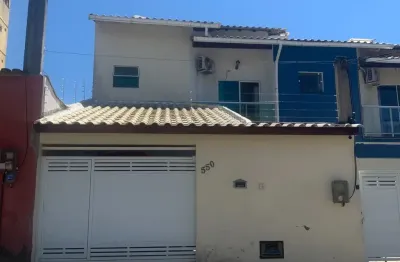 Excenlente duplex novo horizonte, 3 qtos, suite, quintal, macaé/rj