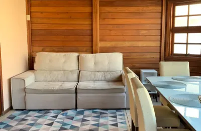 Alugo chale mobiliado praia campista 1 qto, sala, coz, banh, area , quintal,