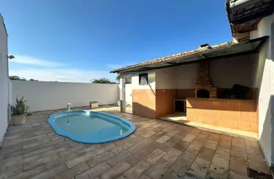 Vendo casa 02 quartos, piscina,  no bairro nova macaé - macaé - rj