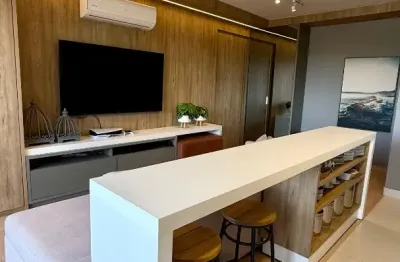 Lindo apartamento na zona 3 mobiliado e decorado! pronto para morar!