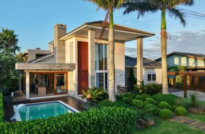 Casa em condomínio fechado com 4 quartos à venda na rua estrada do mar, atlântida, capão da canoa, 260 m2 por r$ 3.500.000